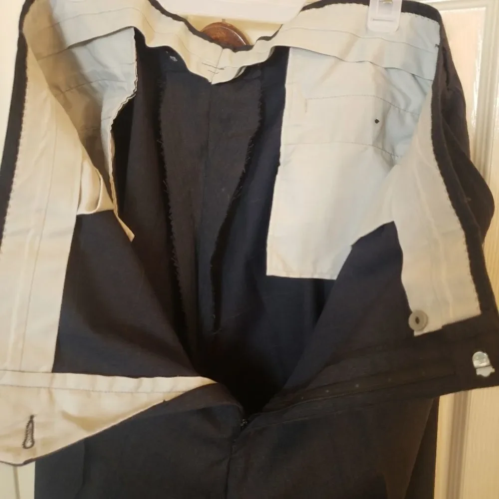 Man's 2pc suit